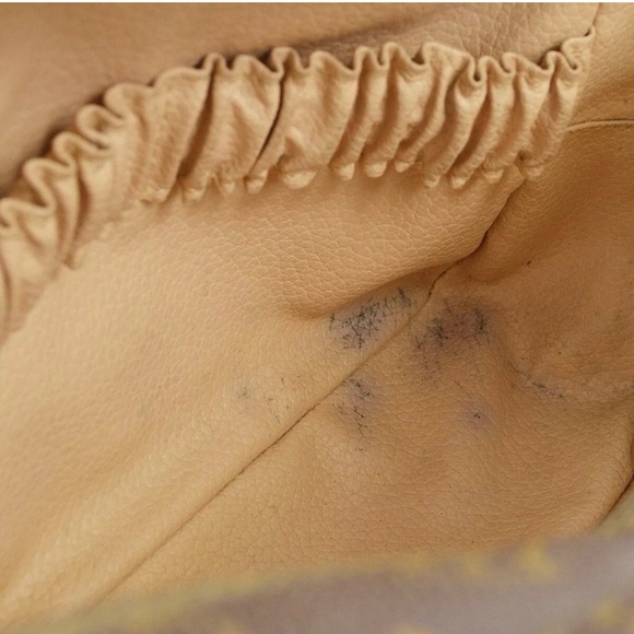 LOUIS VUITTON TROUSSE TOILETTE 28 - Picture 5 of 7